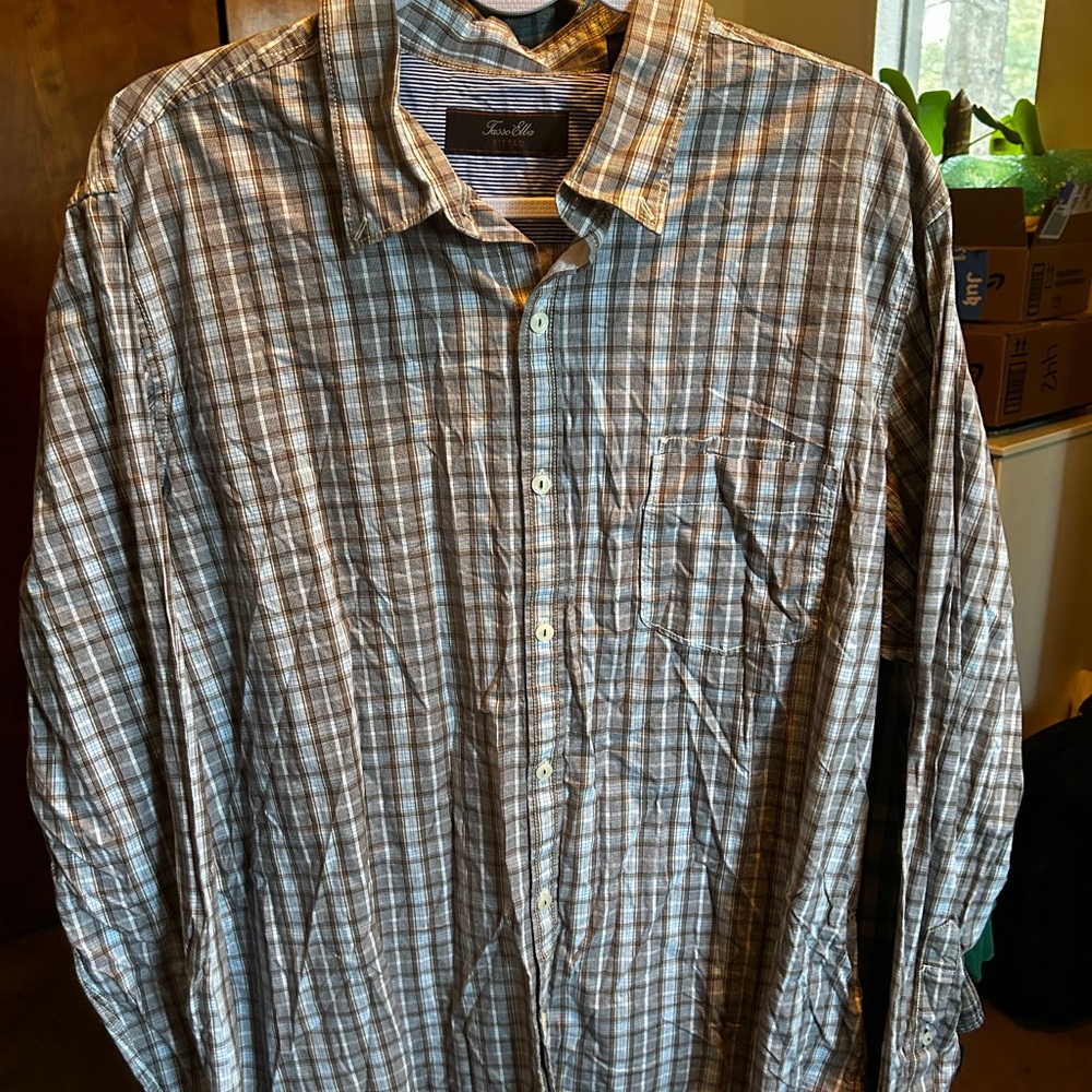Tasso Elba Men's Casual Plaid Shirt - Brown and White